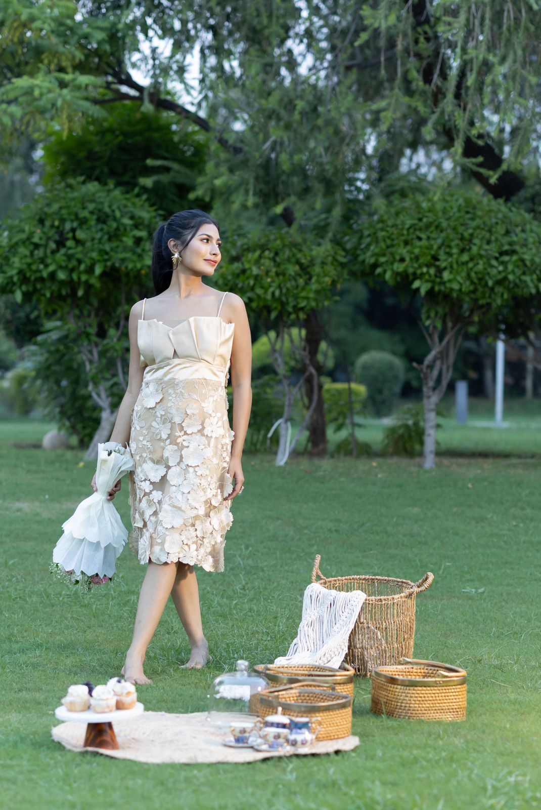Three-pleated dress