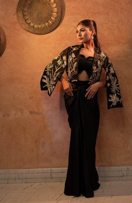 Noir Cropped Blazer Set